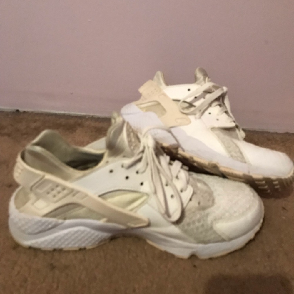 Nike huaraches